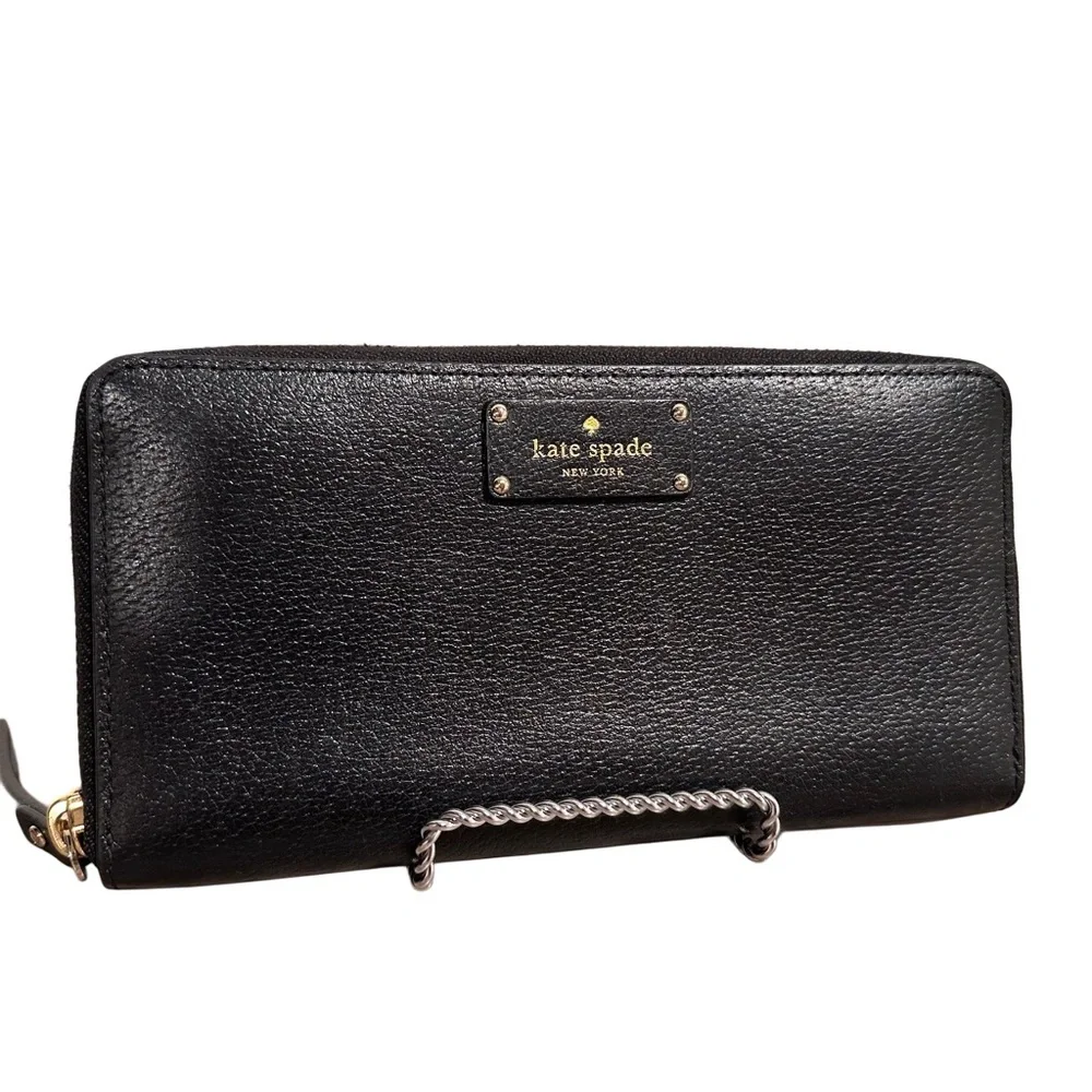 Kate Spade New York Black Leather Zip Around Wallet Gold Hardware Like New EUC